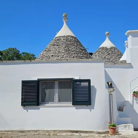 Holiday home Trulli Giovanni E Angela Locorotondo