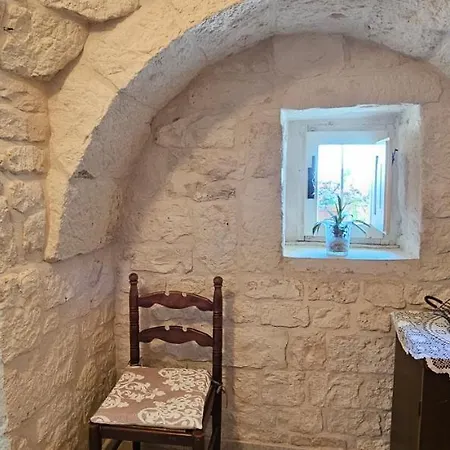 Holiday home Trulli Giovanni E Angela *