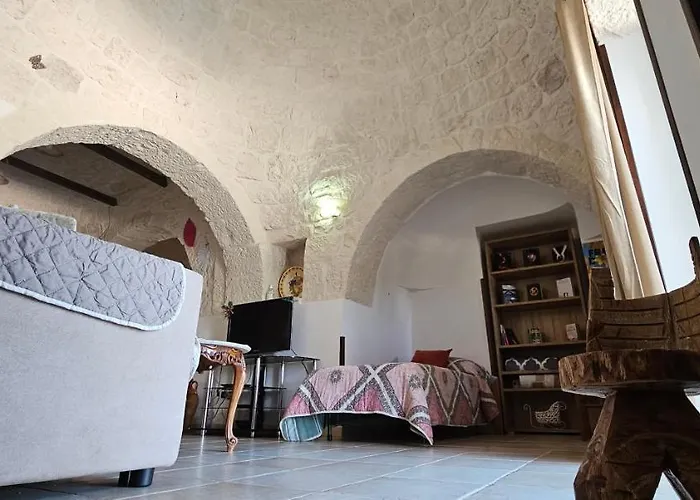 בית נופש Trulli Giovanni E Angela *